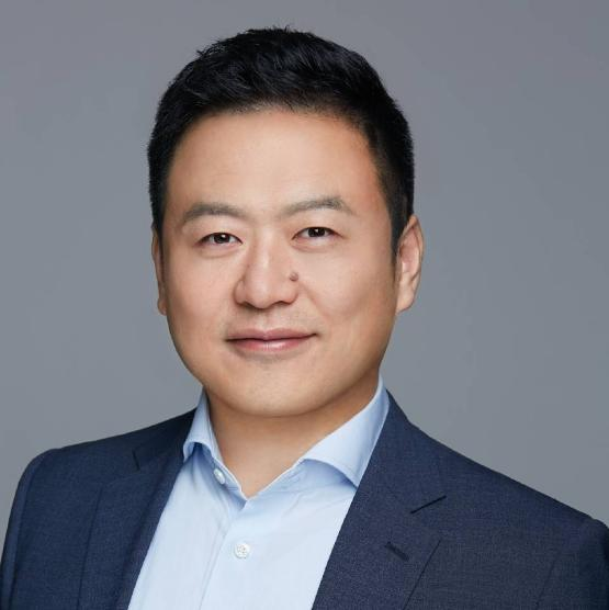 张磊